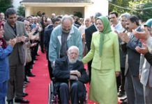 Iran-Resistenza: Il “mio sostegno fraterno nella vostra ricerca della democrazia” (abbot Pierre) Image