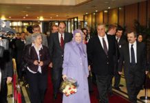 Iran – Maryam Rajavi al Parlamento Europeo:«Le donne,avanguardia del cambiamento democratico in Iran Image