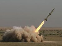 Iran: Ex comandante dell’IRGC riconosce massiccio attacco di missili contro il PMOI nel 2001 Image