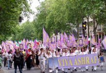 Francia:Manifestazione per le vittime del massacro del 1988 in Iran Image