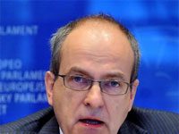 Ad Melkert risponde alle preoccupazioni degli eurodeputati su Campo Ashraf Ad Melkert