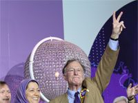 Maryam Rajavi offre le sue condoglianze in occasione della scomparsa di Lord Corbett