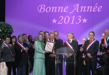 Celebrazione del Nuovo Anno ad Auvers-sur-Oise – Maryam Rajavi: Spero che il governo francese si schieri contro la dittatura dei mullah e conduca una politica per il cambiamento in Iran e la libertà nel Paese