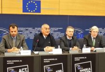 I rappresentanti del PPE hanno comunicato attraverso il Vice presidente Vicario On.Potito Salatto la loro non partecipazione al viaggio in Iran