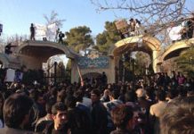 Iran: La popolazione di Isfahan protesta e si scontra con le forze repressive di sicurezza