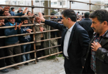 La massiccia campagna della popolazione di Nour per salvare un ventiseienne dall’esecuzione e l’esultanza della gente per il suo salvataggio, dimostrano la ripugnanza generale del popolo iraniano per le leggi e le sentenze disumane del regime dei mullah