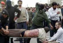 Iran: Due giornalisti verranno fustigati per aver “insultato” un esponente del regime