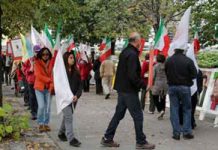 Gli iraniani in Canada protestano contro le violazioni dei diritti umani del governo di Rouhani