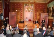 Parigi – Sindaci francesi riuniti in una conferenza contro l’estremismo religioso e in solidarietà con la Resistenza Iraniana