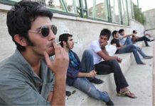 IRAN: Il 50 per cento dei laureati non ha alcun ruolo nell’economia