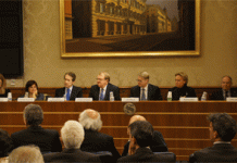 Appello della maggioranza dei senatori italiani: L’alto numero di impiccagioni e la perpetua violazione dei diritti umani in Iran