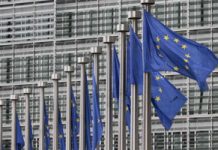 L’UE condanna l’attacco missilistico a Camp Liberty