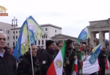 Video: I sostenitori del CNRI in tutto il mondo hanno manifestato per esprimere solidarietà alle vittime del terrorismo in Francia