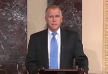 Il Sen. Thom Tillis: “Gli U.S.A. devono proteggere i rifugiati a Camp Liberty”