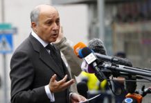 La Francia chiede la garanzia che Assad rinuncerà al potere