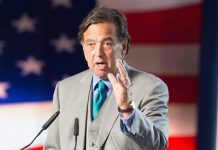 Bill Richardson: “Il mondo deve stare al fianco del popolo iraniano”