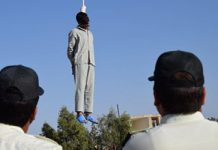 Iran: Esecuzione pubblica in uno stadio
