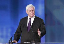 Newt Gingrich alla Conferenza “Free Iran”: “Un giorno sarete fieri di dire che eravate tra quelli che hanno liberato l’Iran”