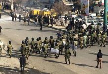 Iran: Coprifuoco a sorpresa e arresti in massa a Izeh