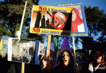 Iran, le proteste prosegue: Manifestazione dei simpatizzanti della Resistenza Iraniana a Roma