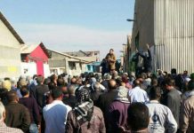 Iran: Le forze repressive attaccano i lavoratori in sciopero di un importante zuccherificio