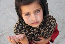 Iran: Un rapporto sconvolgente sulla povertà e l’affitto di bambini nella periferia di Teheran