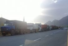 Iran: Lo sciopero nazionale degli autotrasportatori prosegue per il nono giorno consecutivo nonostante le misure repressive