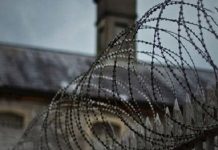 Le autorità carcerarie occultano le cause del decesso di almeno sette prigionieri detenuti presso il carcere di Evin morti per Covid-19