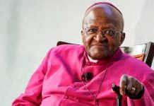 Si è spento l’arcivescovo Desmond Tutu, “bussola morale” del Sudafrica e amico del popolo iraniano, e della Resistenza