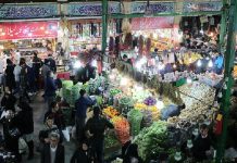 Iran: Diffusione di slogan “Morte a Khamenei, Viva Rajavi”, “Raisi è lo sgherro del massacro del 1988”, e “No alla corona o al turbante, i giorni del mullah sono finiti”