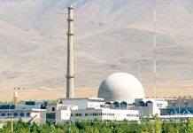 Perché il regime iraniano continua a giocare il suo pericoloso gioco nucleare?