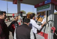 Il regime Iranianao scommette sui prezzi del gas in una società che desidera che scoppi una scintilla