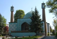 I centri del regime iraniano per lo spionaggio, l’esportazione del fondamentalismo e il terrorismo avrebbero dovuto essere chiusi molto prima