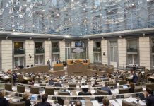 Il Parlamento fiammingo condanna all’unanimità il regime iraniano per le imminenti esecuzioni di prigionieri politici