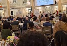 Politici statunitensi si uniscono alla Resistenza iraniana nel raduno per il Nowruz del CNRI a Washington
