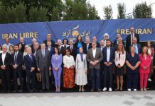 I legislatori globali si uniscono alla conferenza Free Iran 2025 per sostenere il cambio di regime e il futuro democratico