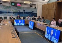 Una conferenza al Parlamento britannico chiede la messa al bando delle Guardie Rivoluzionarie e sostiene una Repubblica Democratica dell’Iran