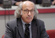 Reza Olia, membro del CNRI e artista che ha immortalato i caduti iraniani, è morto a 87 anni
